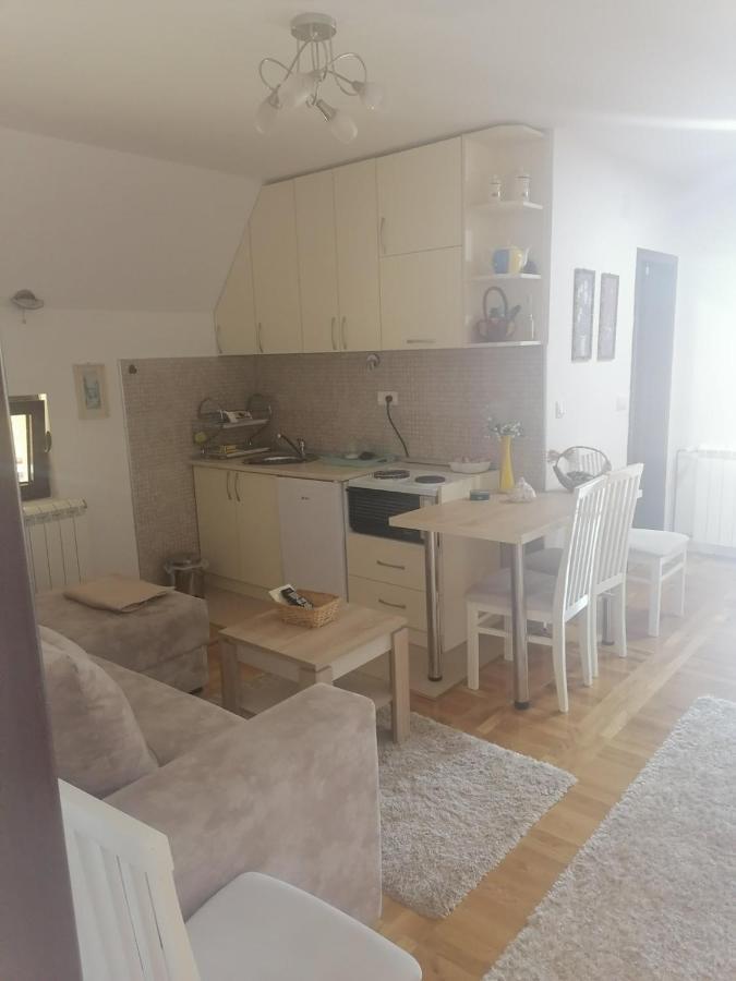 Apartmani Tarsko Sunce Калудерске Баре Екстериор снимка