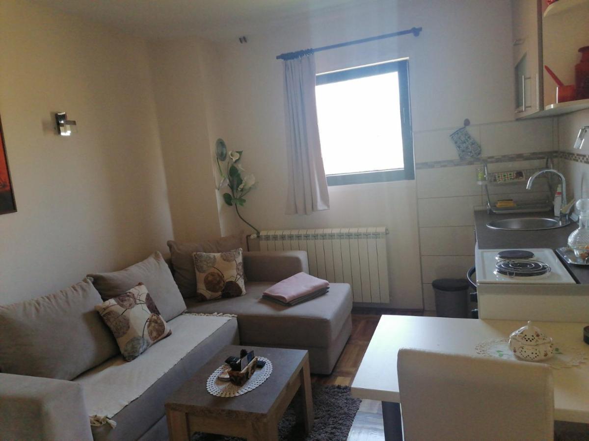 Apartmani Tarsko Sunce Калудерске Баре Екстериор снимка