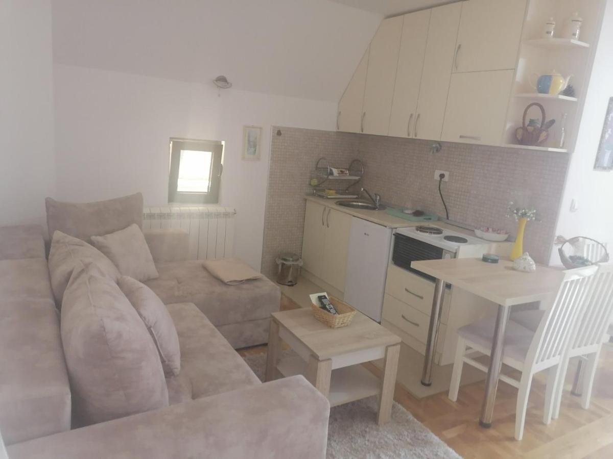 Apartmani Tarsko Sunce Калудерске Баре Екстериор снимка